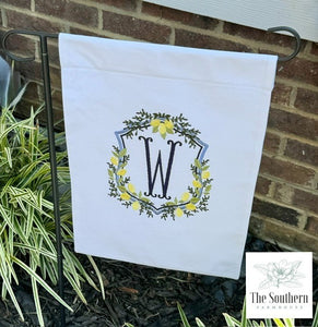 Canvas Garden Banner - Limoncello Crest