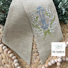 Load image into Gallery viewer, Linen Wreath/Basket Sash - Lily of the Valley Crest
